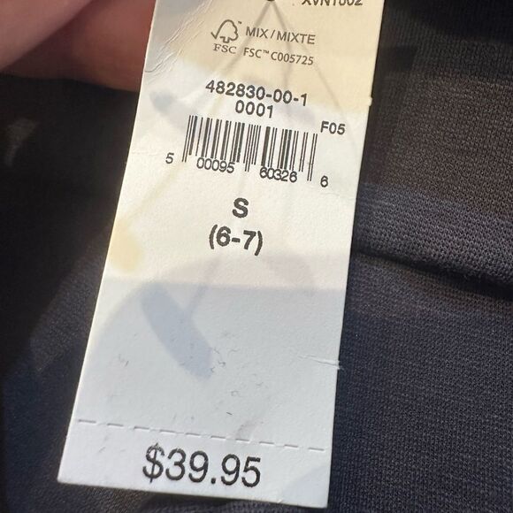 NWT GAP Kids Stretch Pants (6-7) - Picture 4 of 5